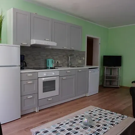 Schenk Schmitz Apartment
