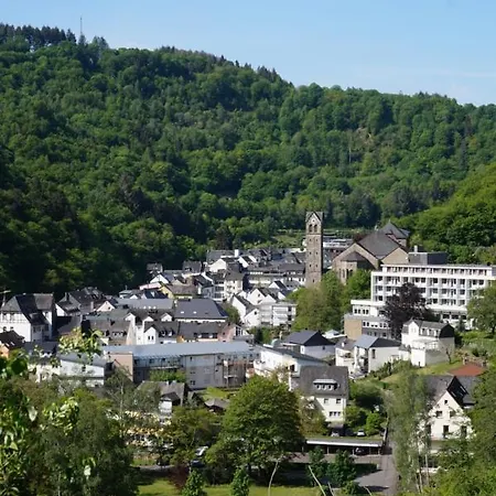 Schenk Schmitz *